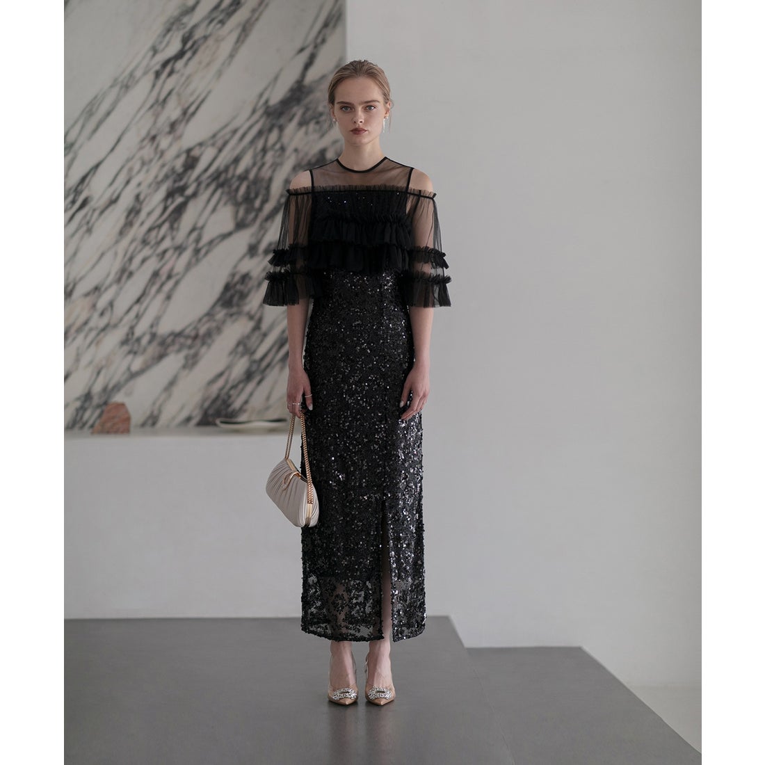 レジャ Leja チュールフリルオフショルダースパンコールIラインドレス