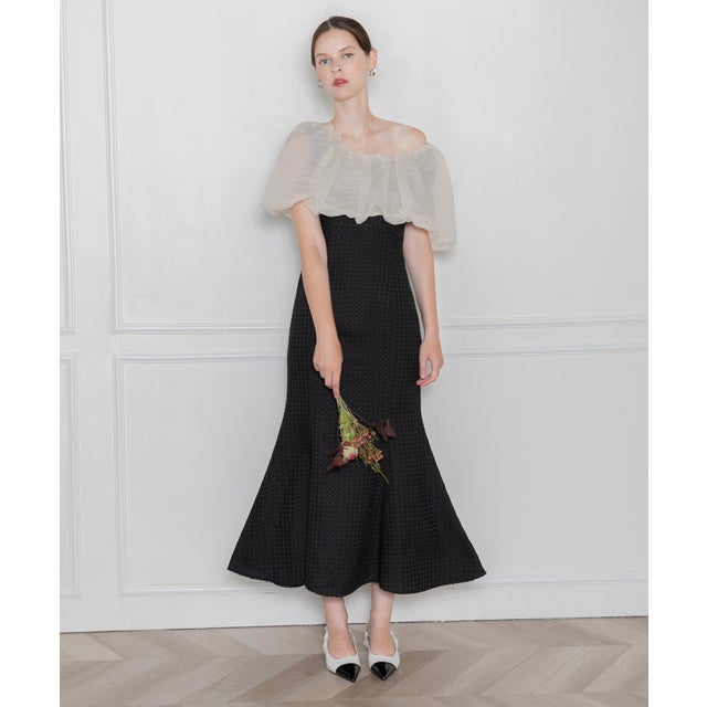 レジャ Leja ボリュームチュールパイピングフレアドレスワンピース美脚