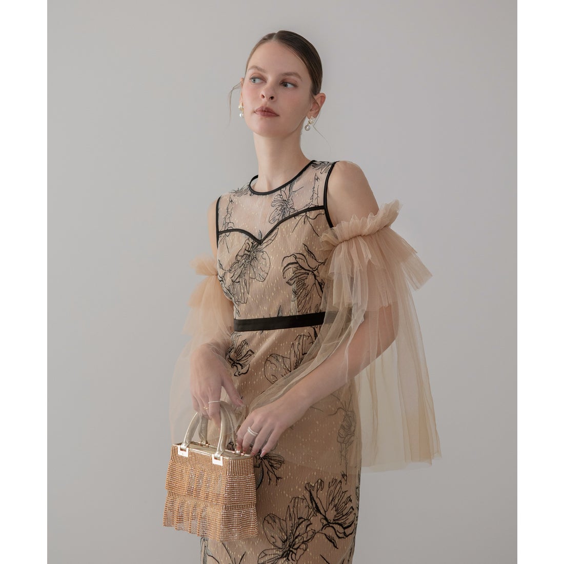 レジャ Leja フラワーチュールフリルスリーブIラインワンピースドレス