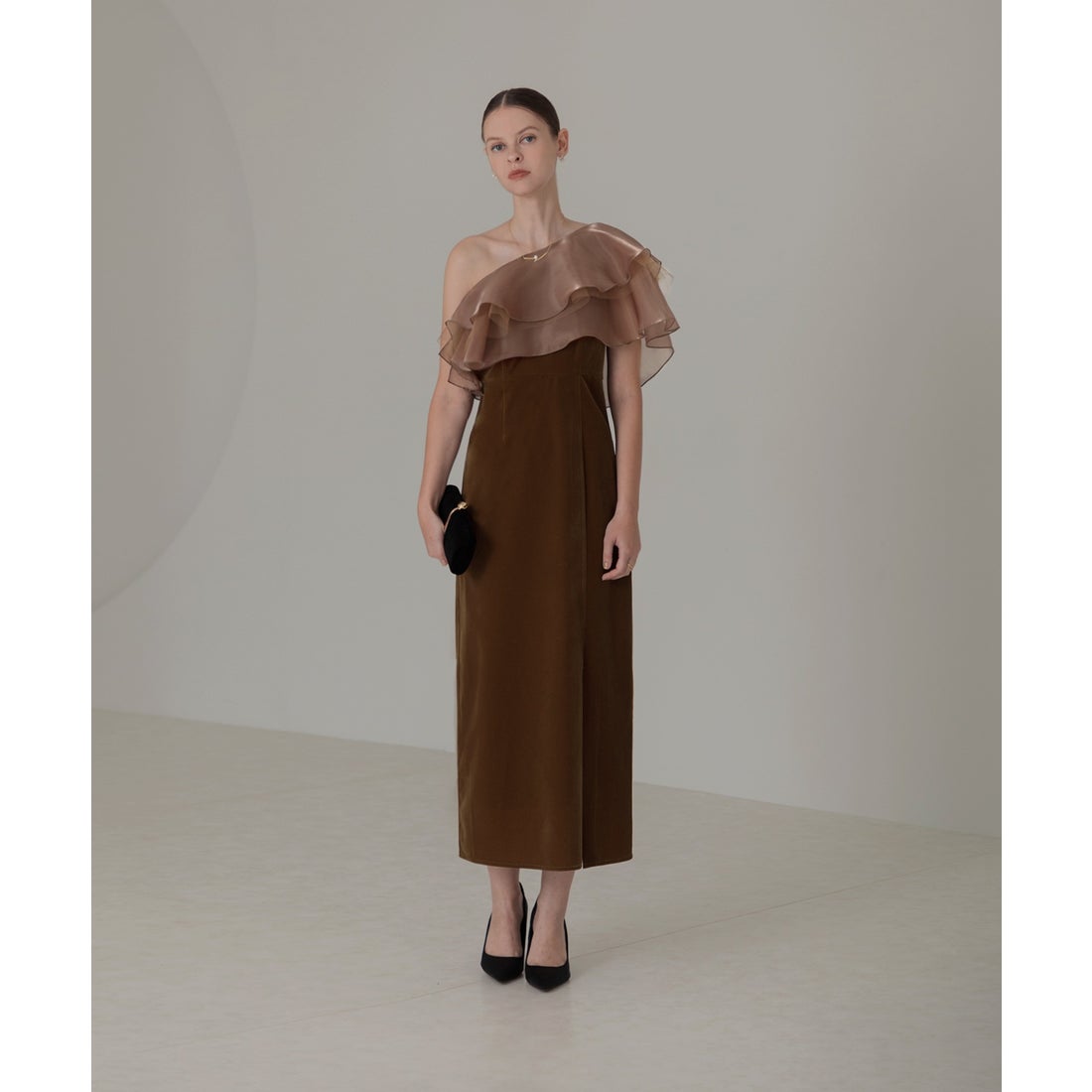 レジャ Leja アシンメトリーティアードフリル3WAYベロアIラインドレス