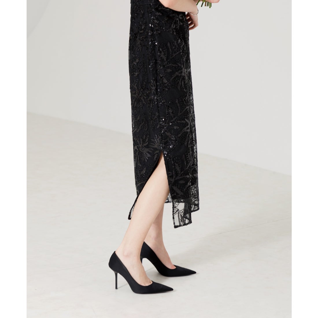 レジャ Leja フリルオフショルダースパンコールウェストマークスリット