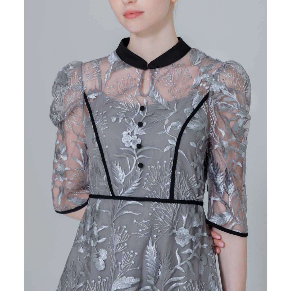 LEJA】花柄刺繍レースチュールパフスリーブウエストマークワンピース/S