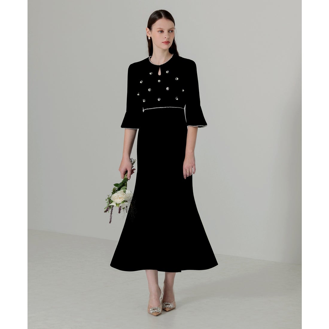 レジャ Leja ヴィンテージビジューパールボタン付きベロア風スリット