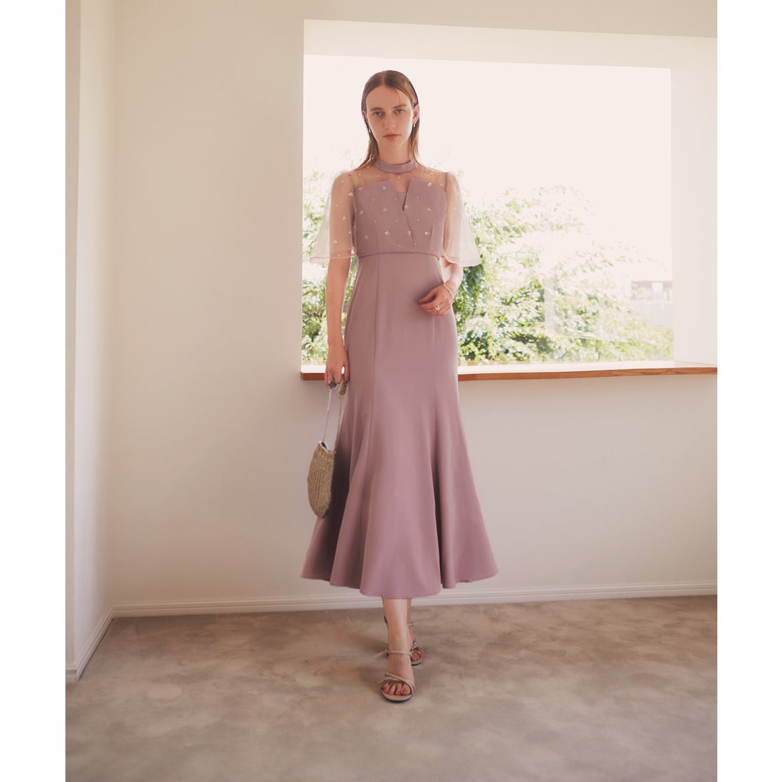 パイピングハイネック花柄ラメレースドレス結婚式パーティー成人式