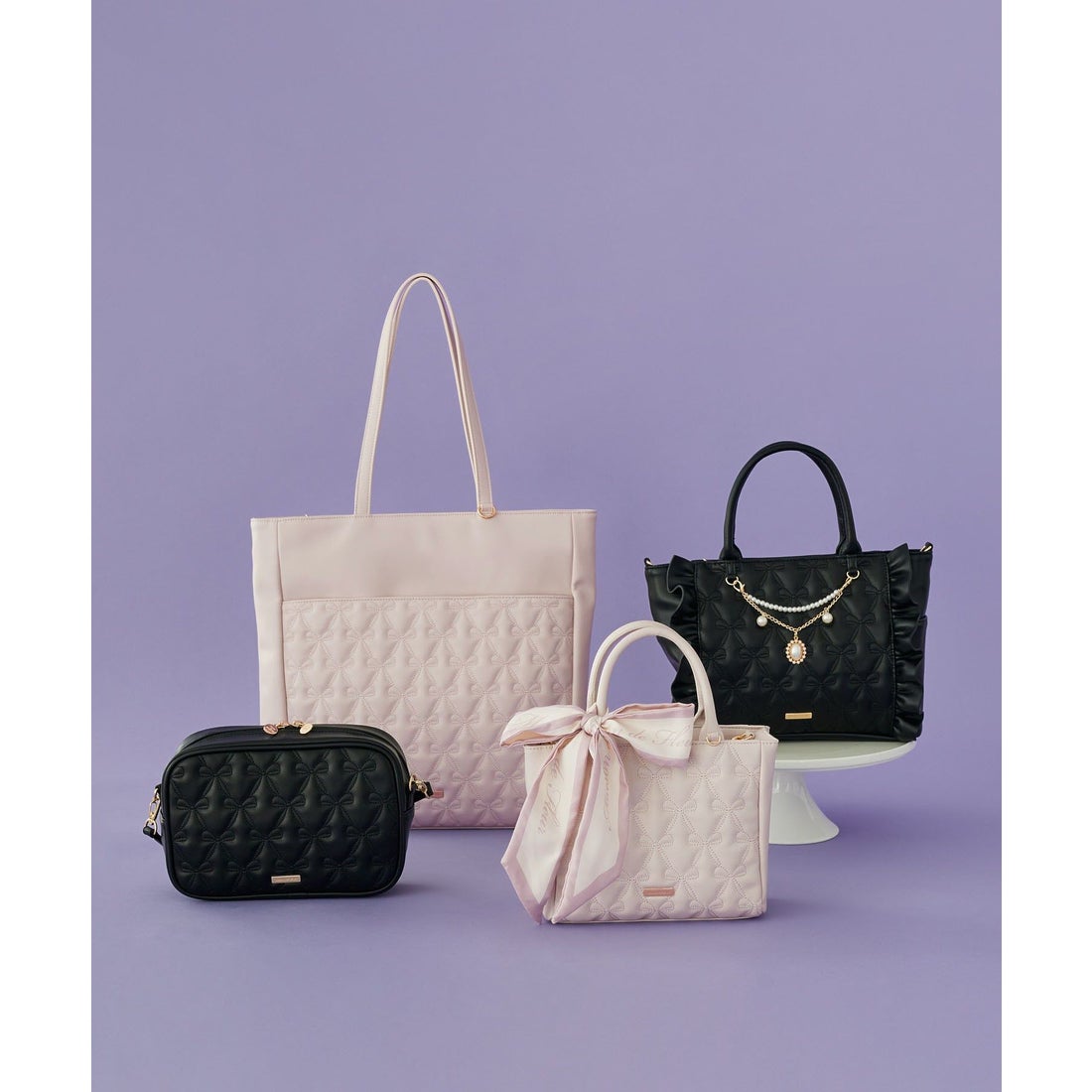 メゾン ド フルール Maison de FLEUR リボンキルティングキャリーオン