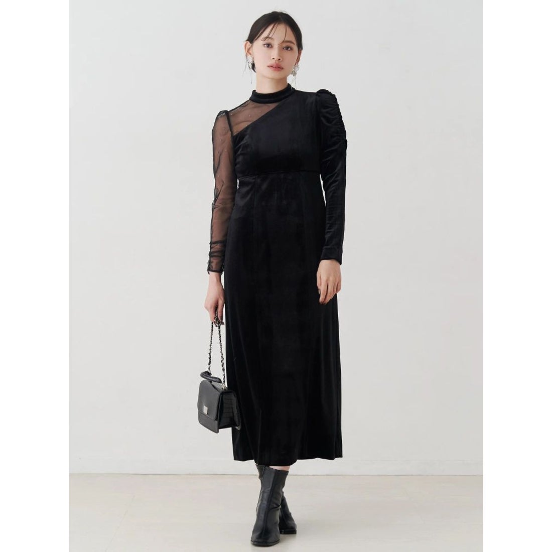 マーキュリーデュオ MERCURYDUO ベロアカットアウトワンピース