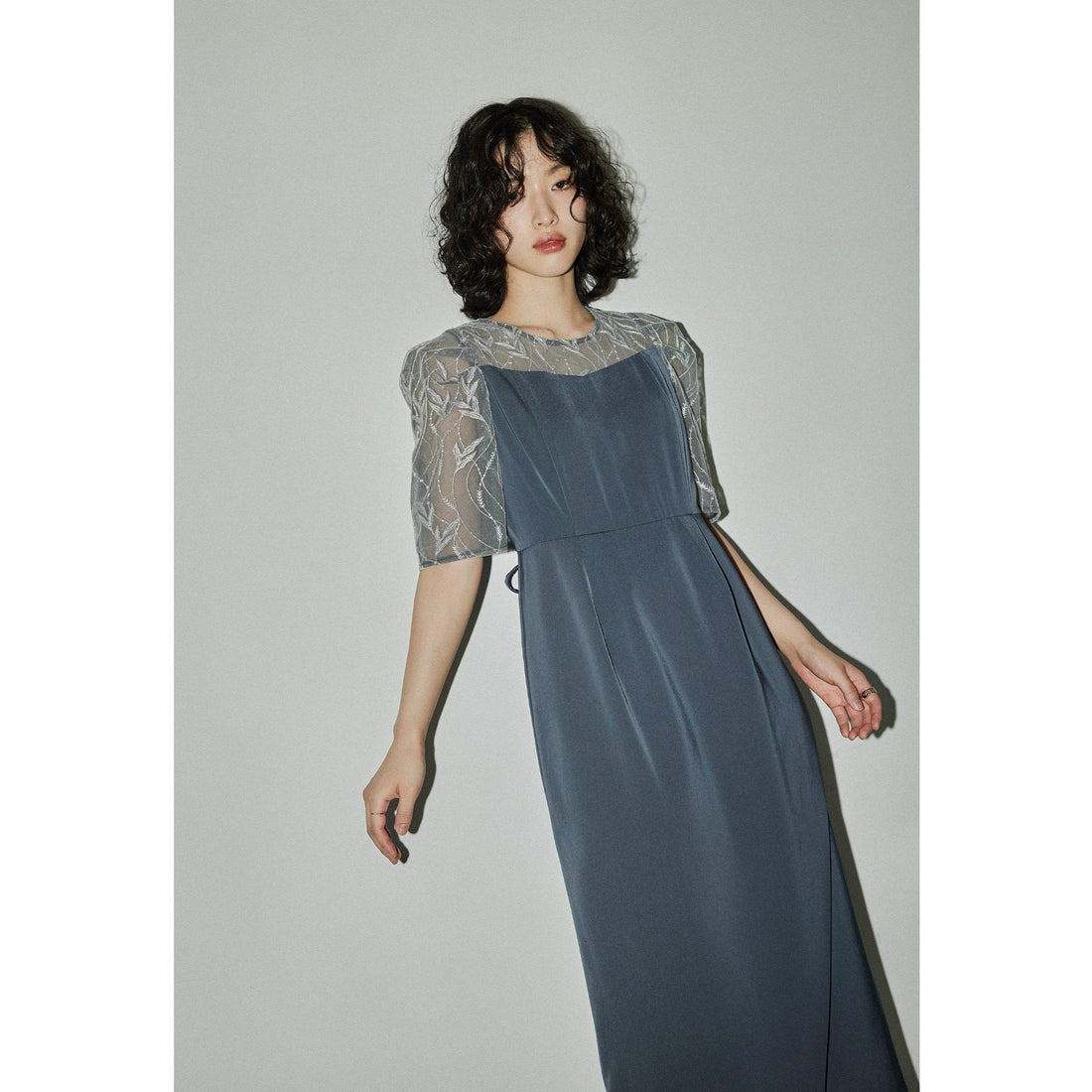 ニアナ niana niana ニアナ リーフ刺繍ラップスカートドレス