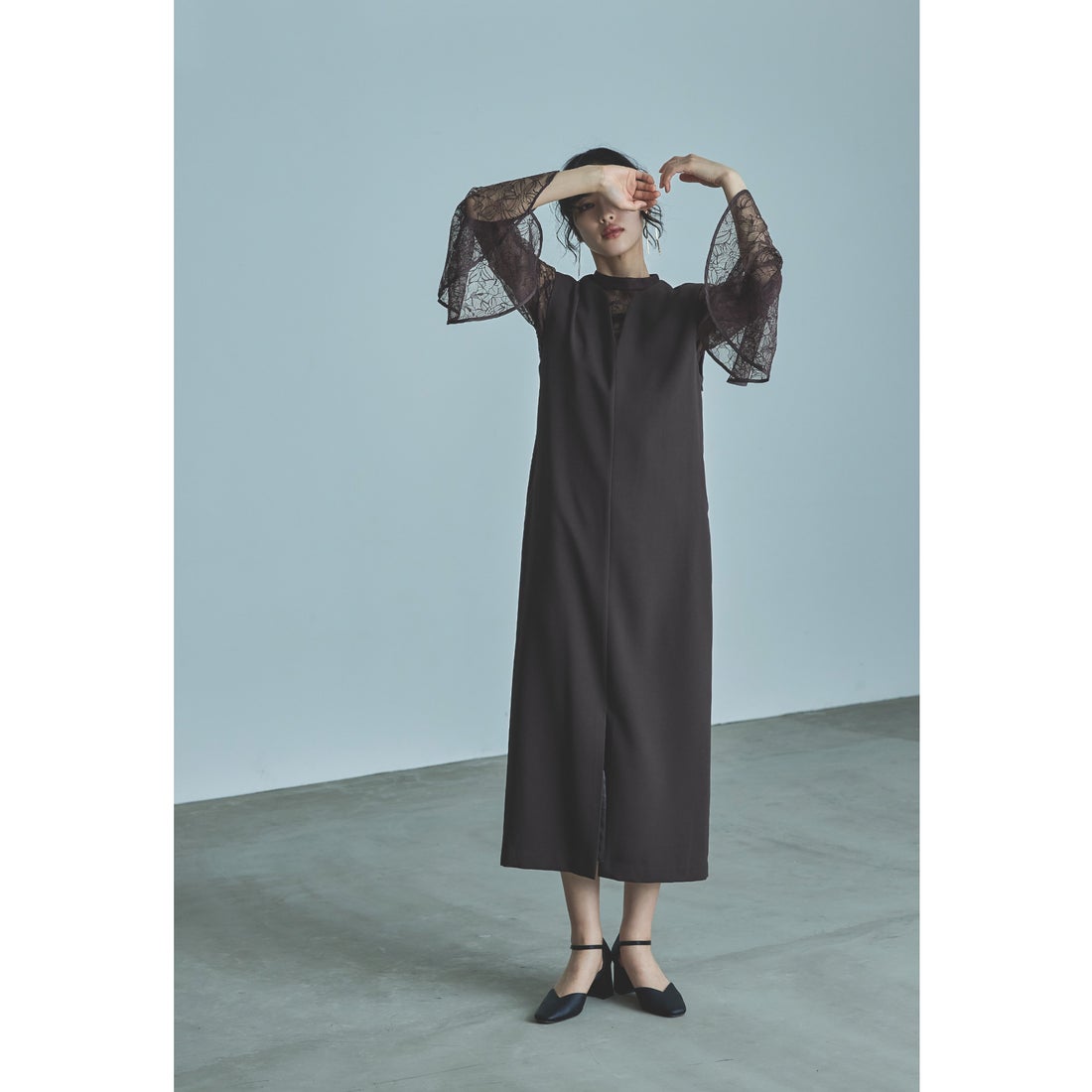 ニアナ niana ベルスリーブスリットドレス パーティードレス 結婚式