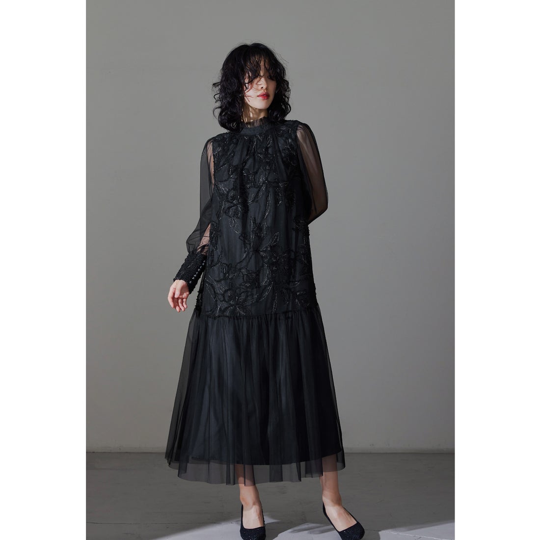 ニアナ niana フェザーフラワーチュールドレス 結婚式 パーティー