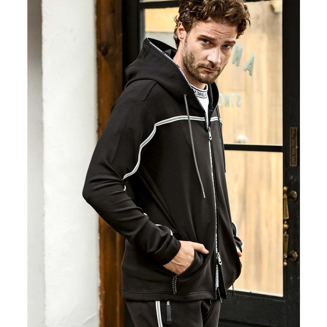 BECOMETREE PHOENIX パーカー ブラック サイズ2 商品詳細ページ