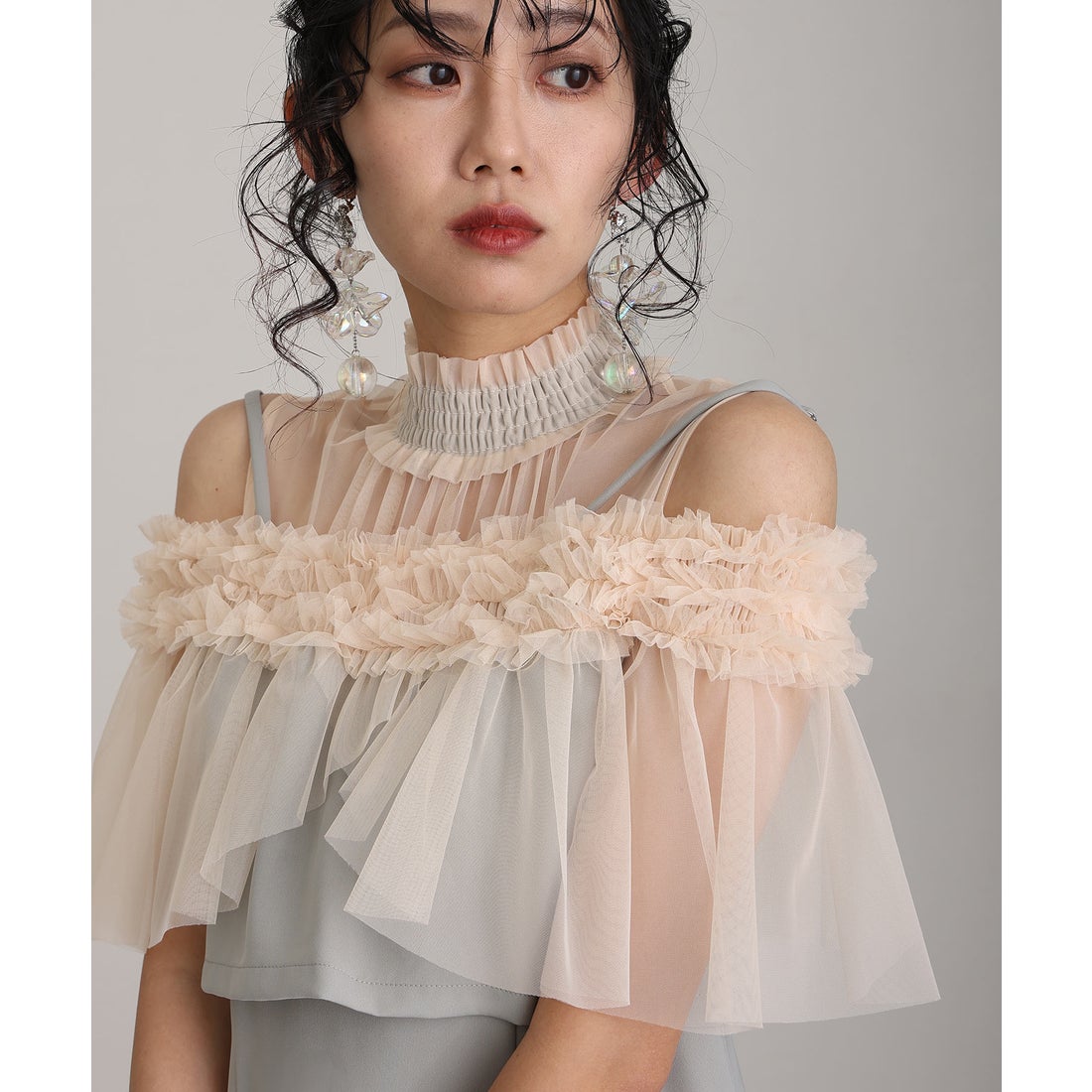 プールヴー PourVous 結婚式パーティードレスビスチェミモレ丈