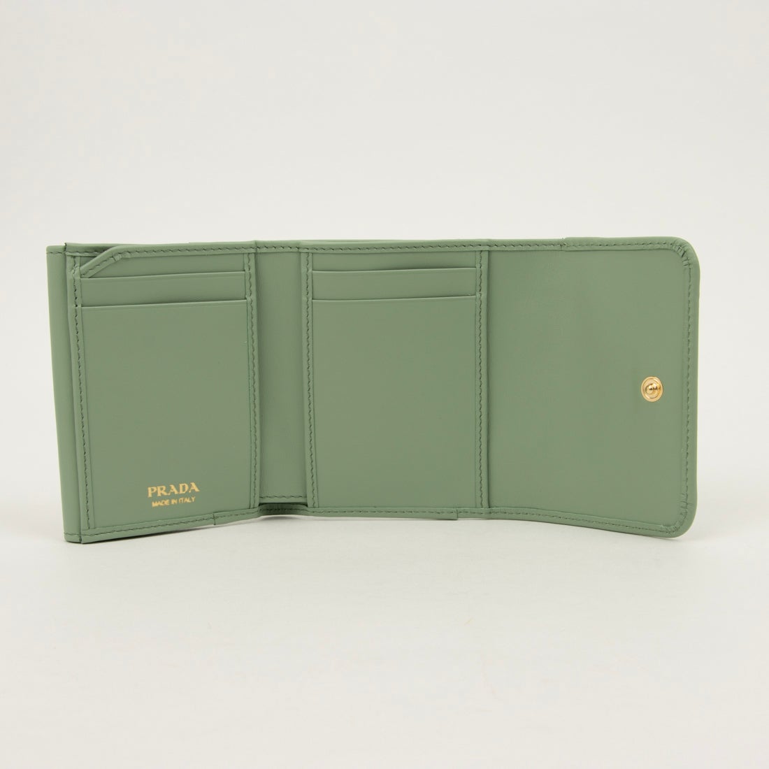 プラダ PRADA 財布 （グリーン） -waja bazar - 海外ファッション