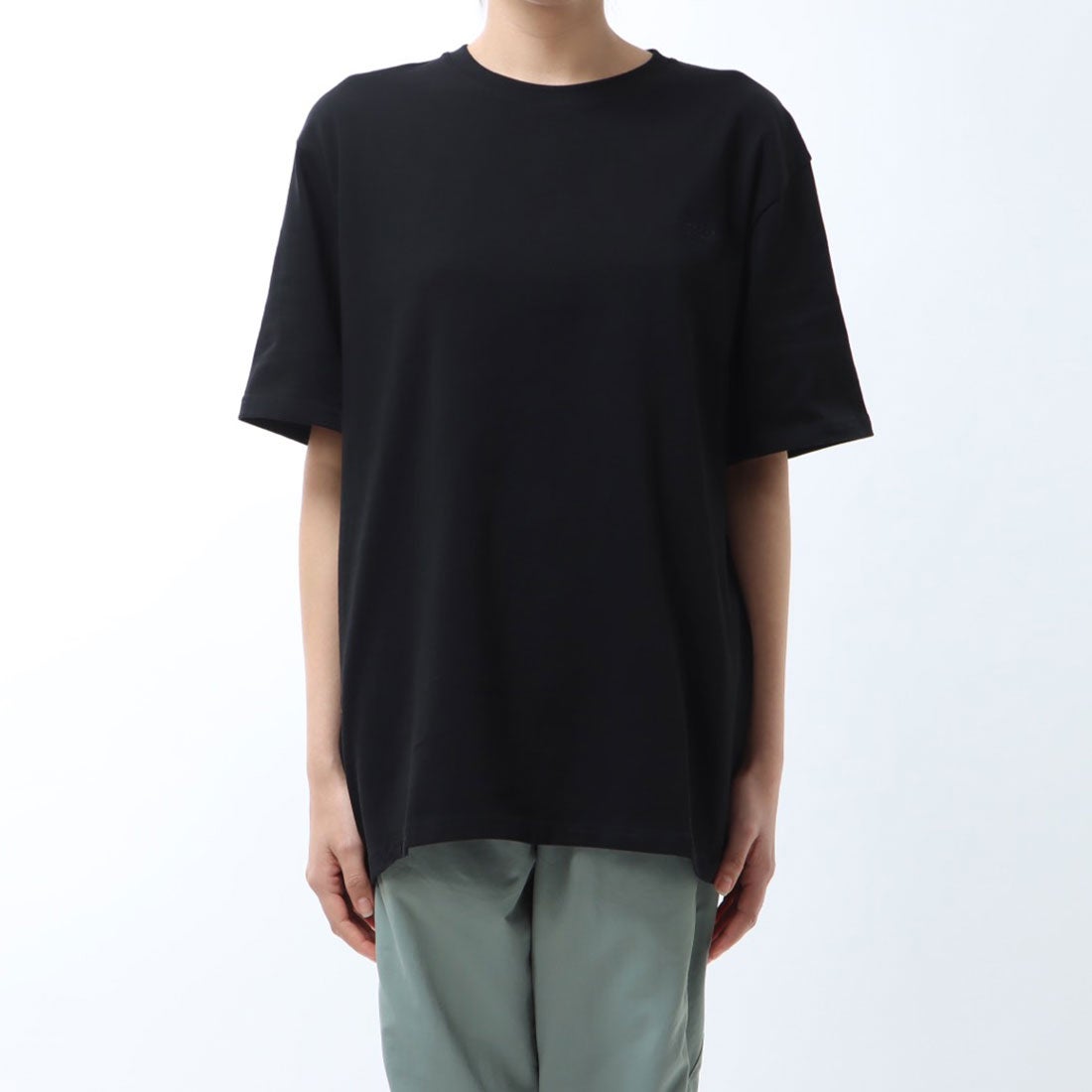 グラフィック ブラック Tシャツ （ブラック） -Reebok 公式オンライン