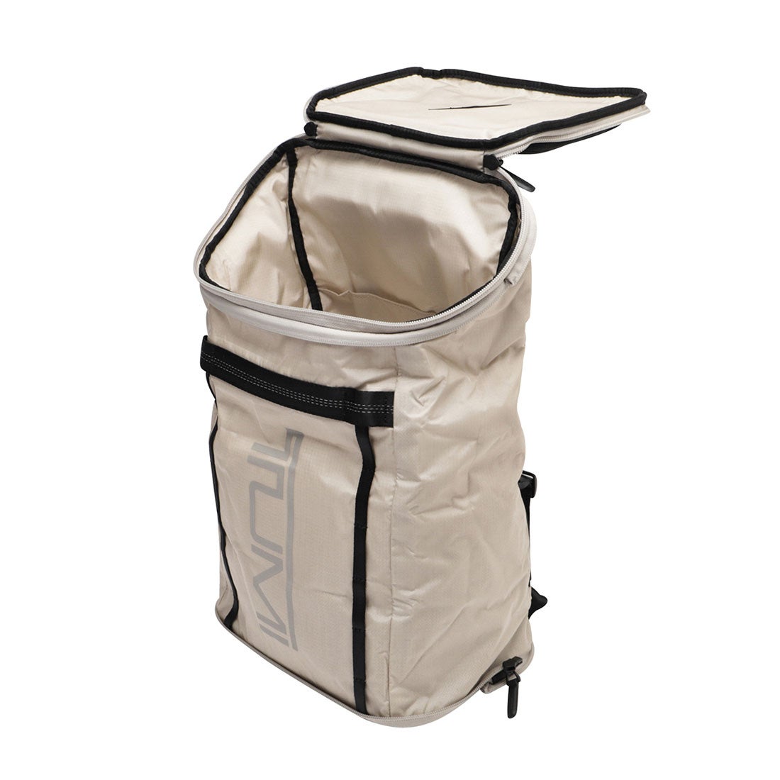 TUMI 「パッカブル」バックパック チョーク