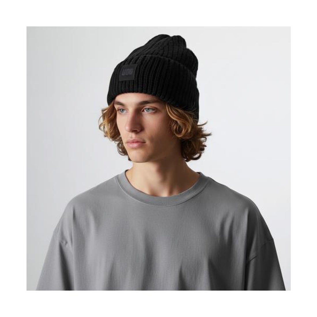 アグ UGG UGG ニット帽 W CHUNKY RIB BEANIE W LOGO 20061 （BLACK