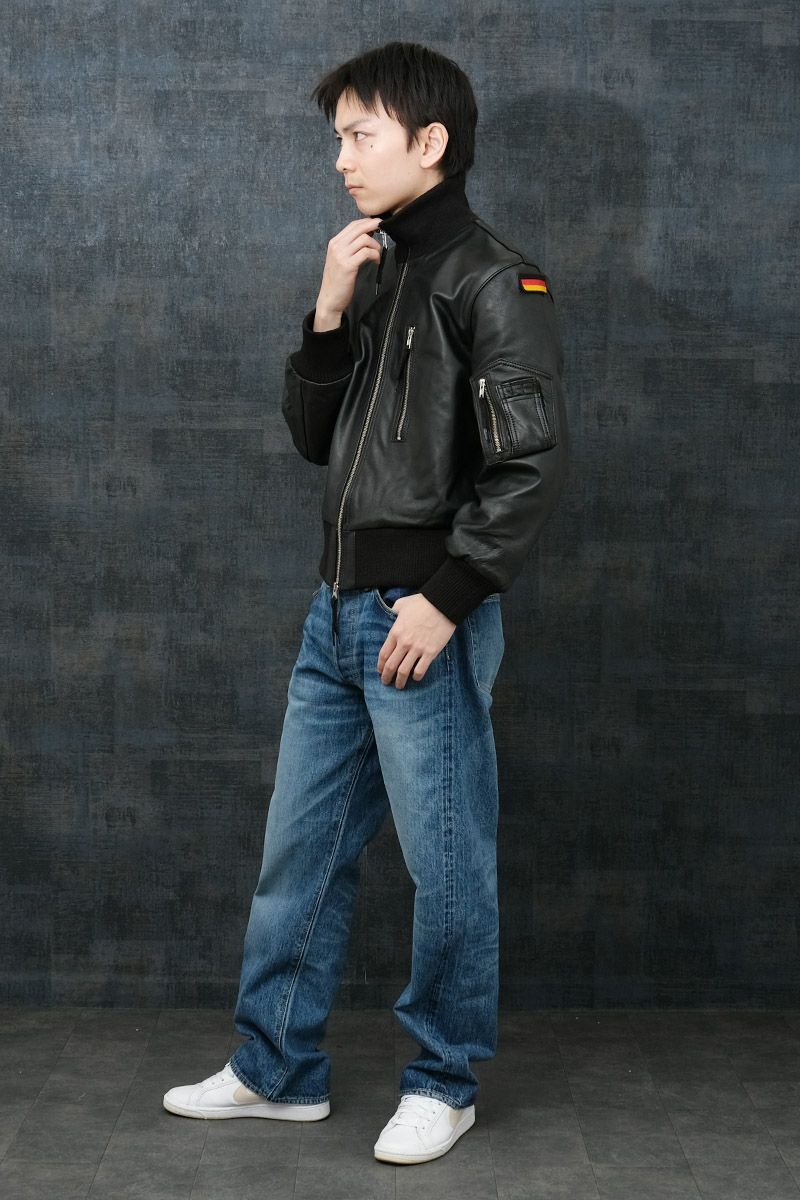 Yahoo!オークション -「ドイツ軍レザーフライトジャケット」の落札相場