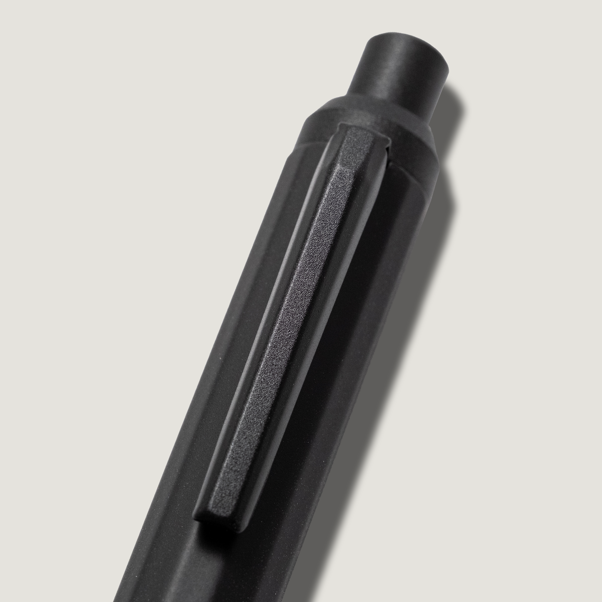 高級シャープペン GRAVIUM｜重いのに軽快、実用性MAX / SEASAR