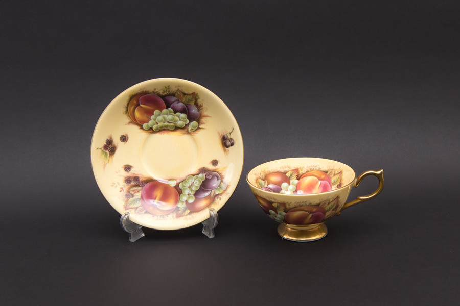 エインズレイ オーチャードゴールド 透し 陽刻紋 ボール プレート 深皿