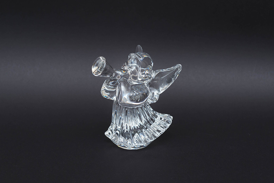バカラ 角笛を吹く天使を買い取りました｜ブランド食器買取のセレクターズ