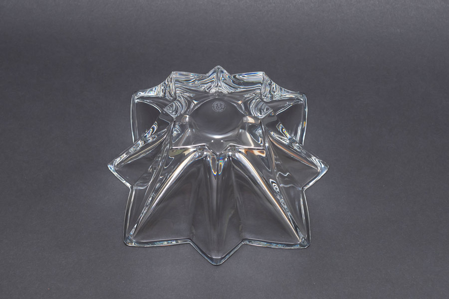 バカラ ブーケ スクエアボウルを買い取りました｜ブランド食器買取の