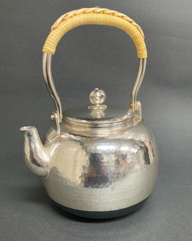 純銀刻印 槌目 銀瓶 387g トウオ 東さ7-0607☆2F 純銀刻印