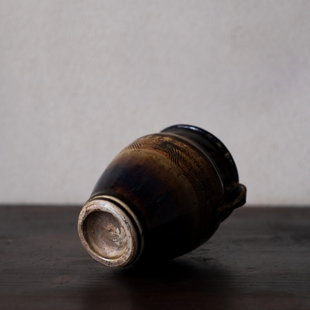 褐釉双耳小壺 タイ アンティーク 骨董 スコタイ R1394ダM 褐釉双耳小壺