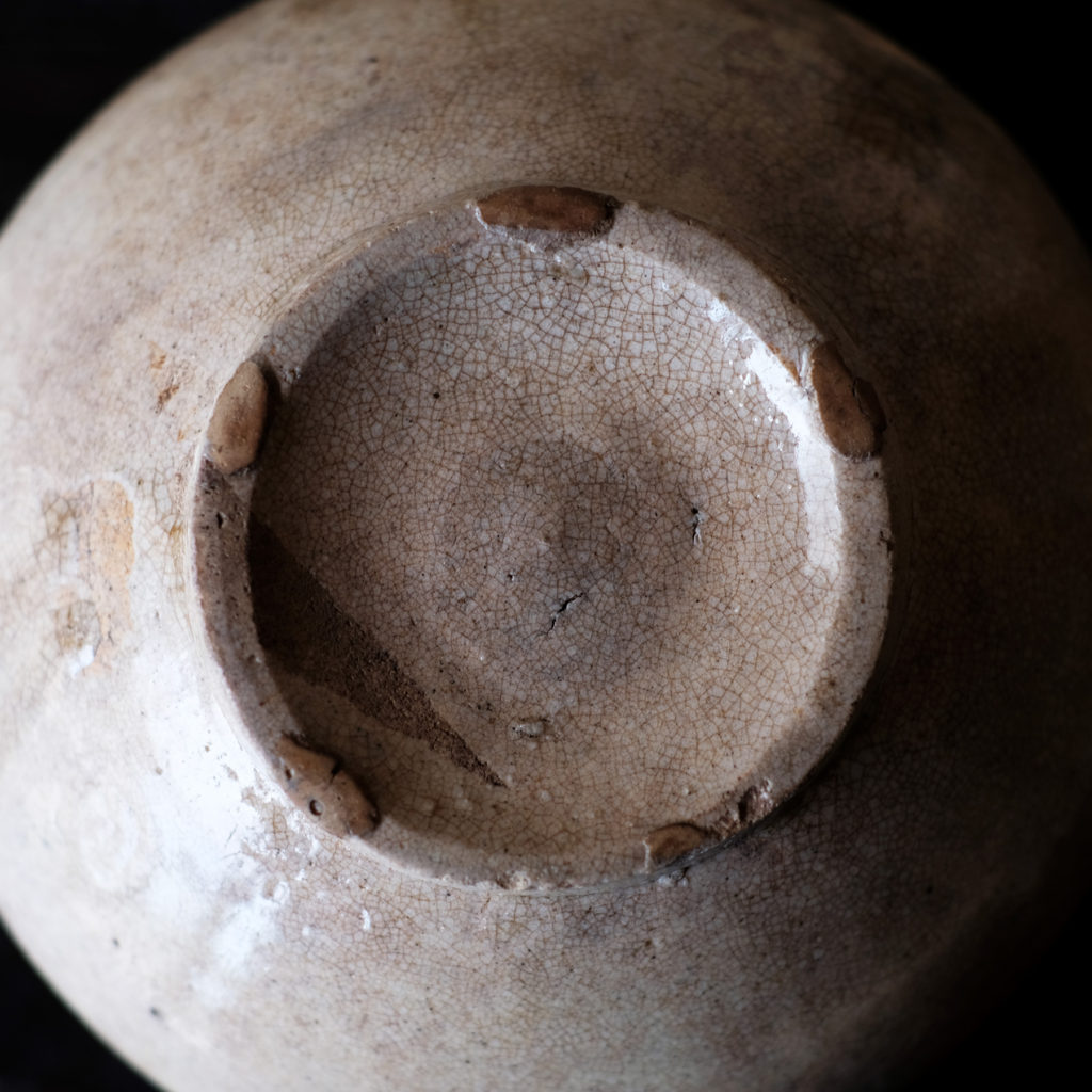 李朝 白磁 塩笥 壺 骨董 民藝 ベージュ 李朝 白磁 塩笥 壺