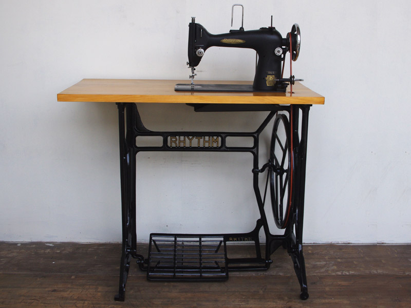 No.533 RHYTHM リズムミシン 富士精密工業製 職業用足踏みミシン