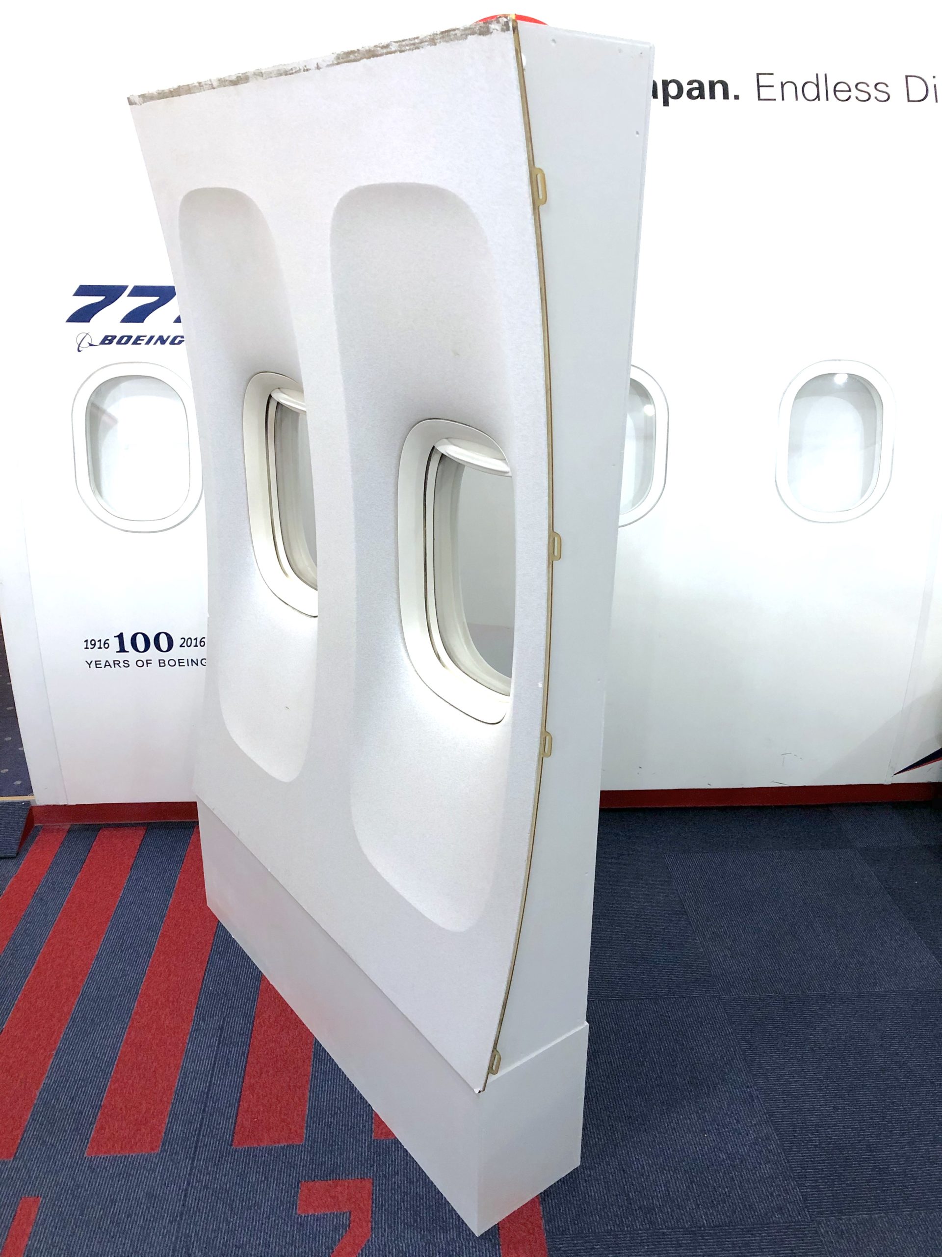 B747 ウィンドウパネル スタンド式 航空機 飛行機 本物 客室部品