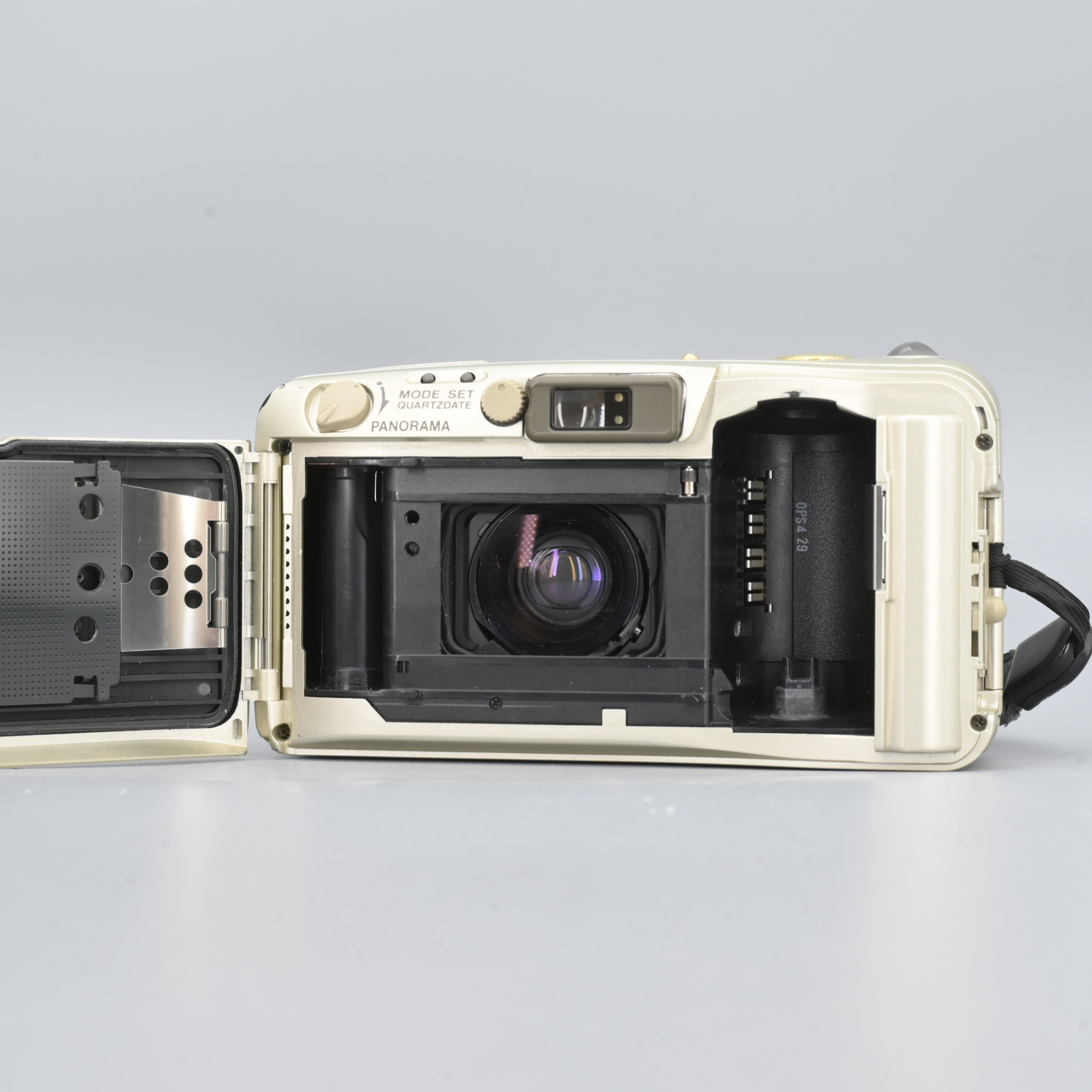 Olympus Mju Zoom 105 Deluxe – SHOWA