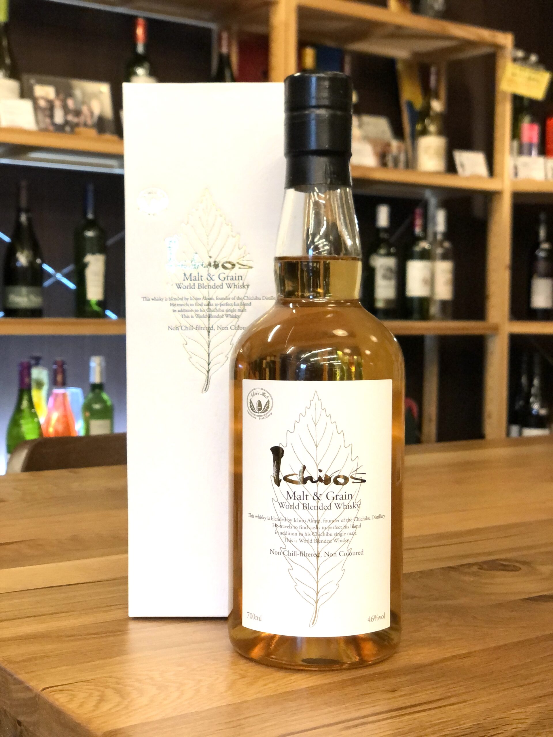 イチローズモルト ホワイトラベル化粧箱入り 46度 700ml 秩父蒸溜所