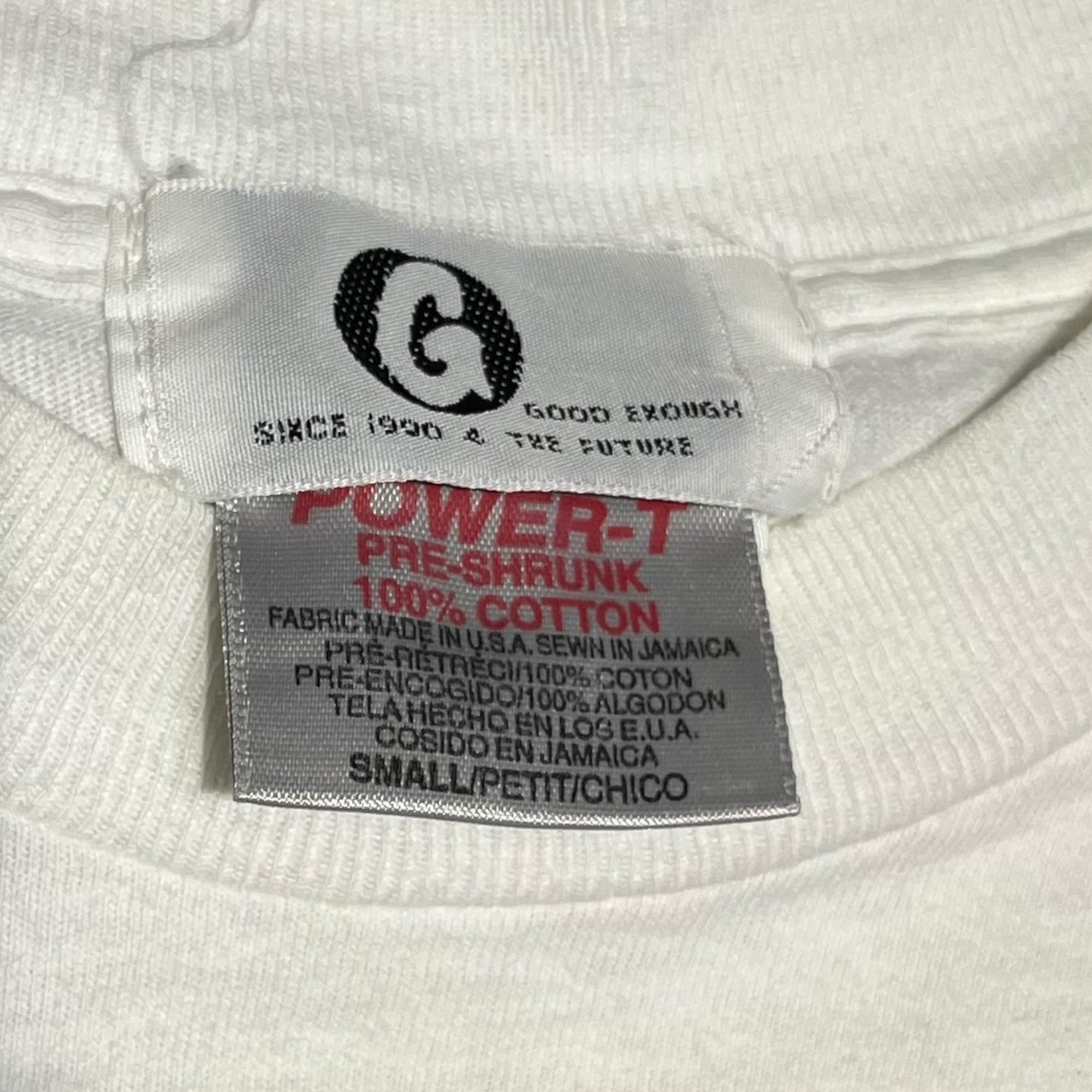 GOODENOUGH(グッドイナフ) 90's Initial Front Print T-Shirt 初期