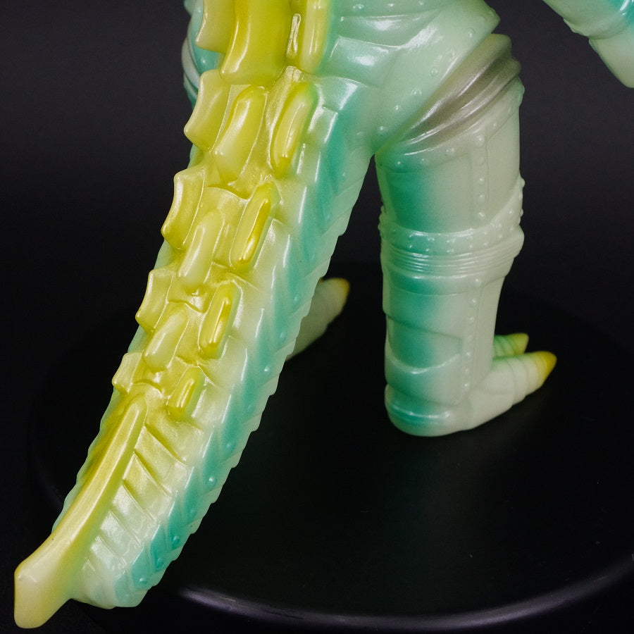 マルサン メカゴジラ グリーン蓄光青メタリック マルサン メカゴジラ