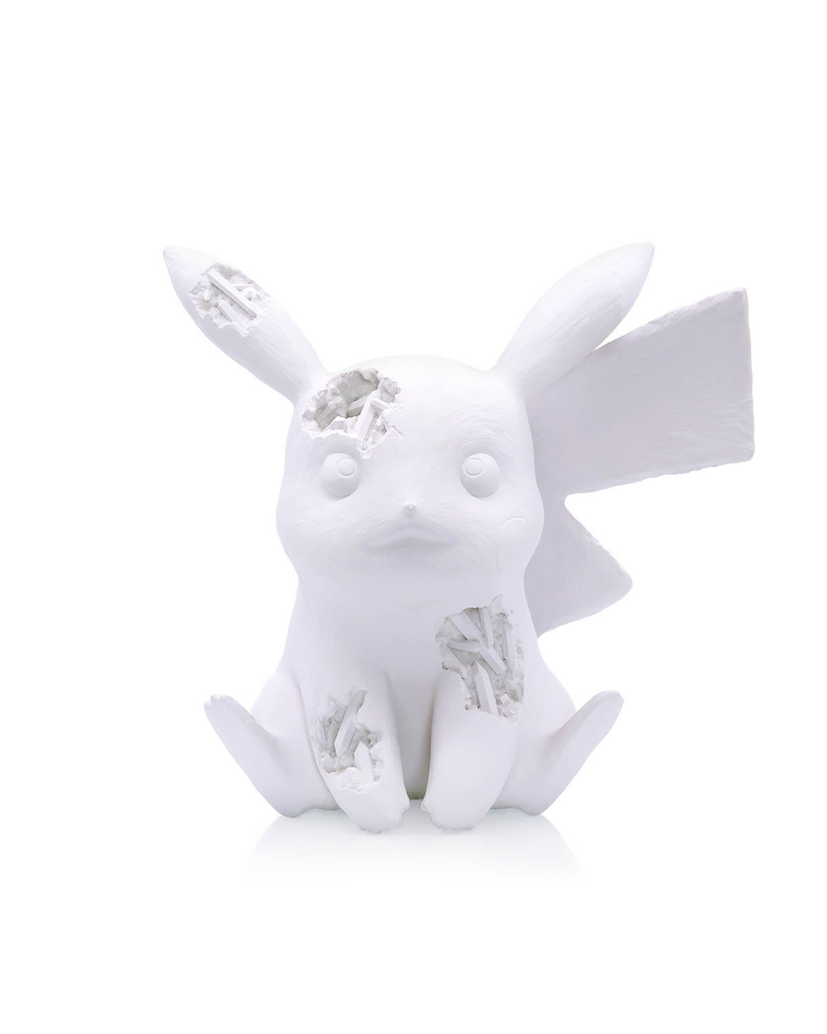 Daniel Arsham × Pokémon Crystalized Seated Pikachu (Amethyst) | M+