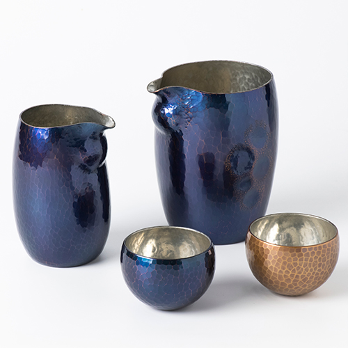 新潟直送計画】鎚起銅器 ぐい呑み・徳利（青藍・金茶） – 鎚起工房 清雅堂