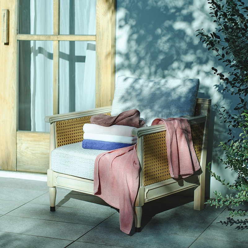 PRONIKE バスタオル 105×55cm 式守さん 楽天市場】アニメ 可愛いだけ