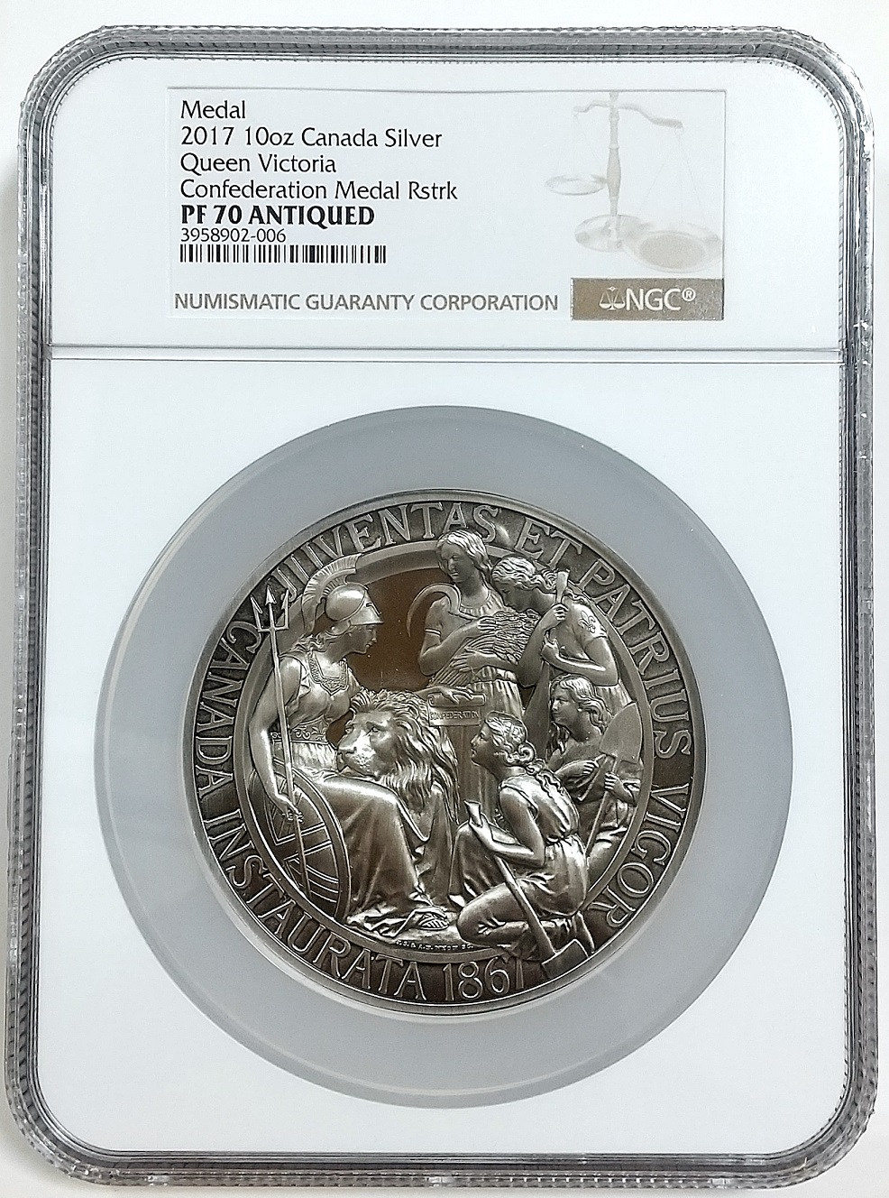 超希少】 2003 ロイヤルミント イギリス 戴冠 5OZ 大型 銀貨 2003年