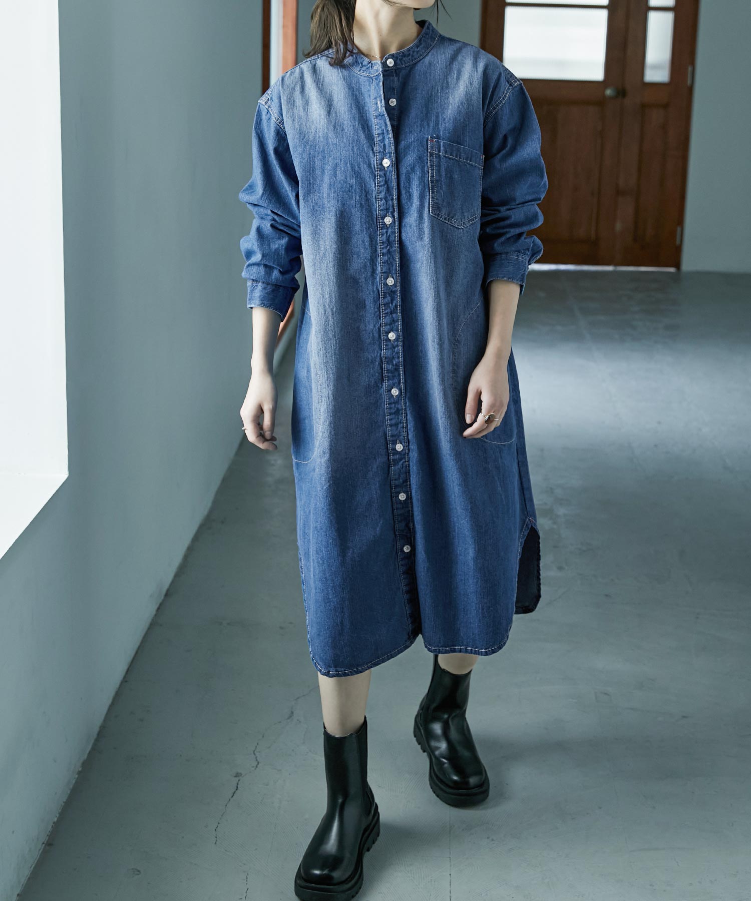 ノーカラーデニムシャツワンピース｜ワンピース - Fashion Letter
