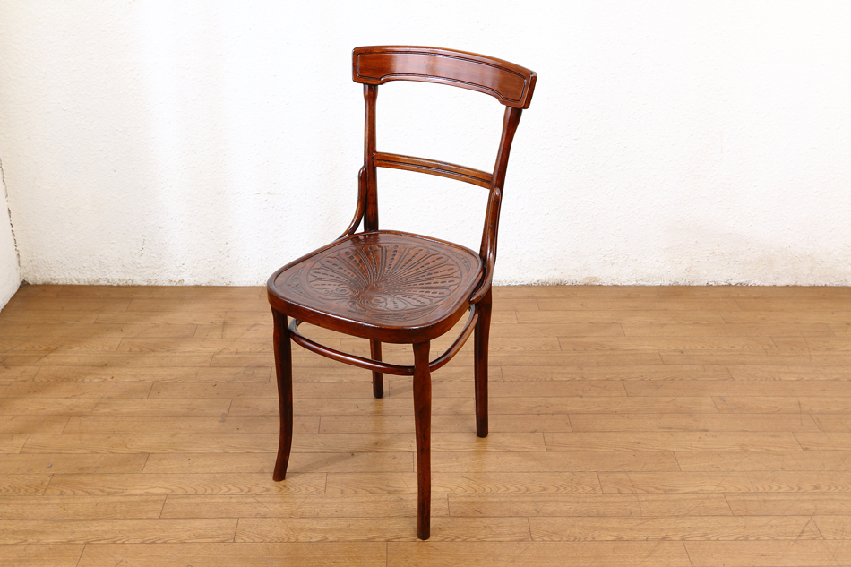 ヤコブ&ヨゼフ・コーンJacob and Josef Kohn ベントウッドカフェチェア