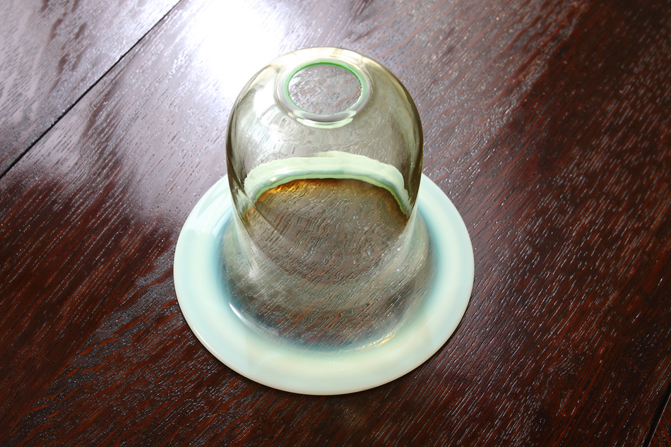 アンテイーク ウランガラス製の四角小物入れ ヴァセリン ガラス