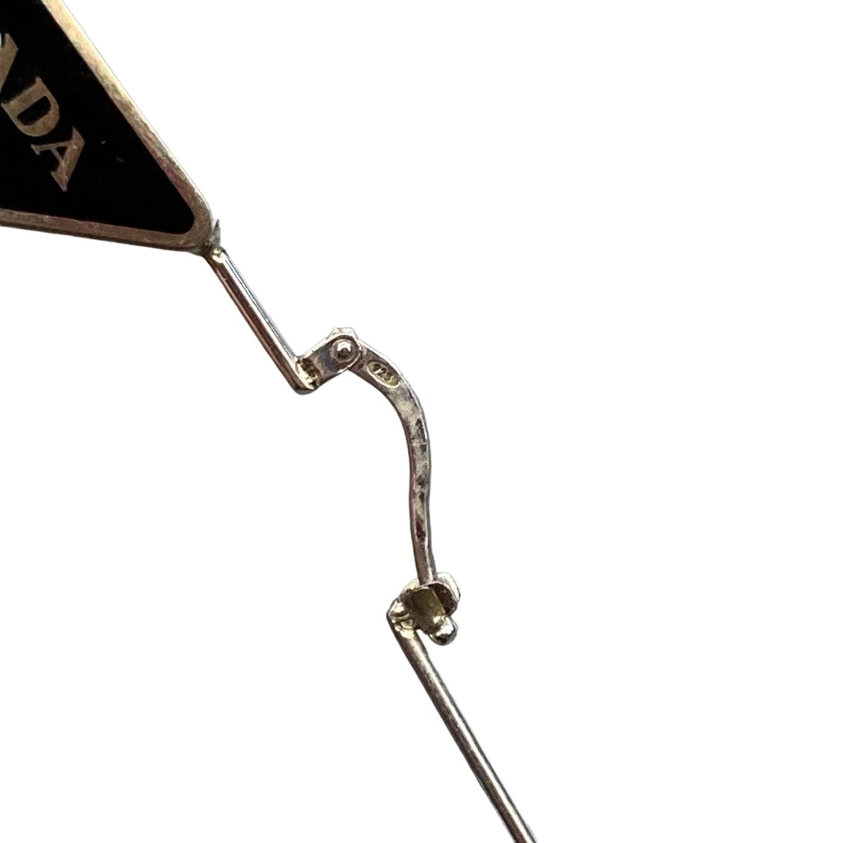 PRADA(プラダ) トライアングルロゴピアス シルバー サイズ -｜【公式