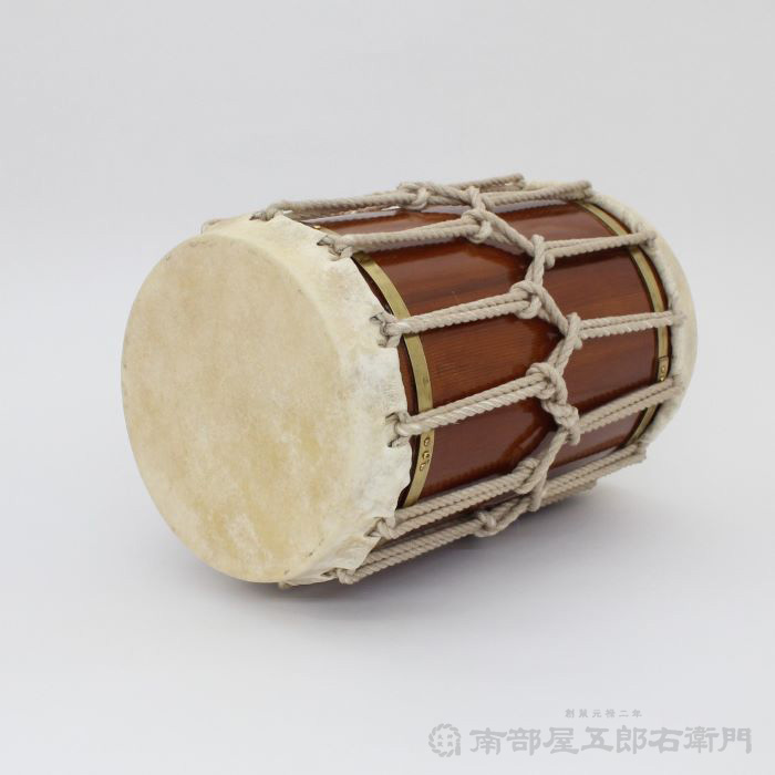 楽天市場】【当店の太鼓職人が製作した獅子舞用の太鼓】桶胴太鼓 7寸5