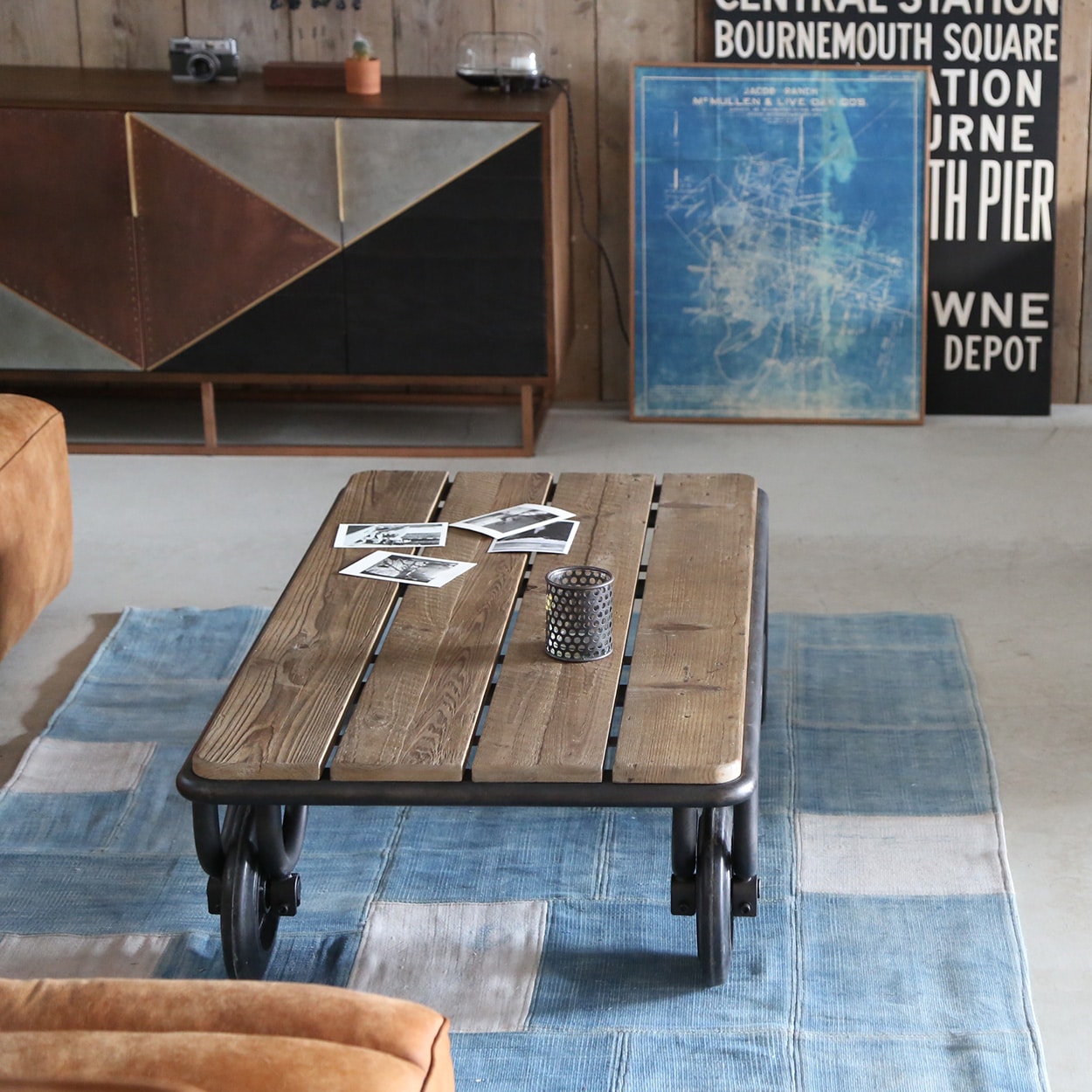 カシャコーヒーテーブル クラッシュゲート カシャ リビングテーブル