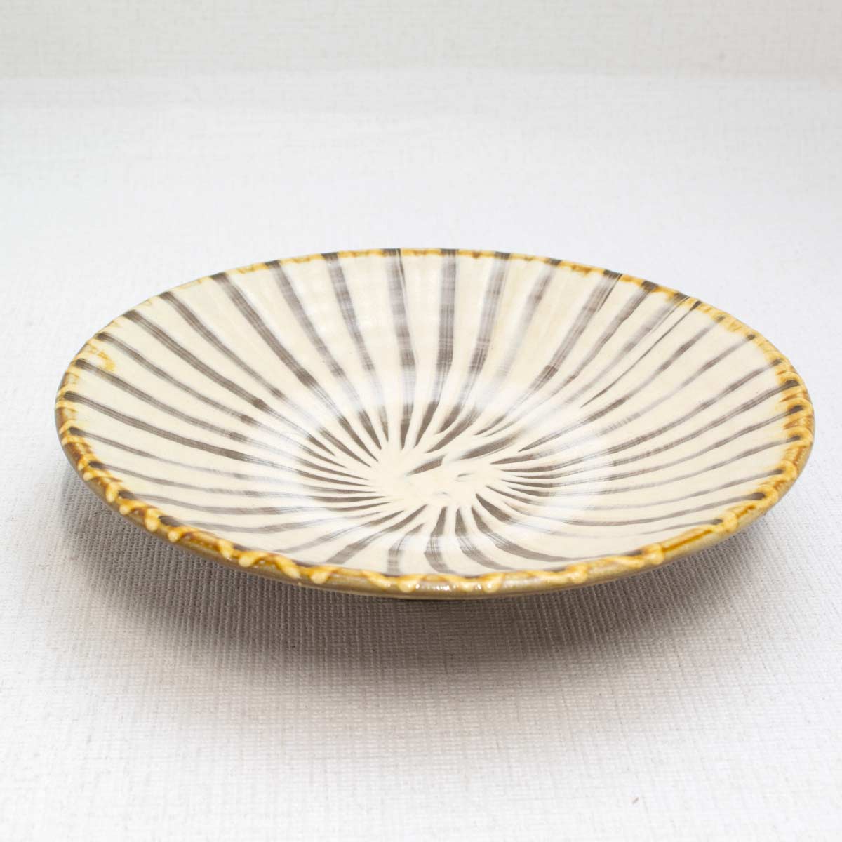 特大サイズ！小鹿田焼？小石原焼？大皿 オブジェ 飾り皿 木製皿立て