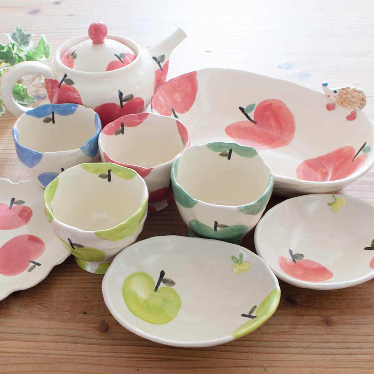 和雑貨 四季彩堂 オンラインショップ / 信楽焼 花皿 りんご