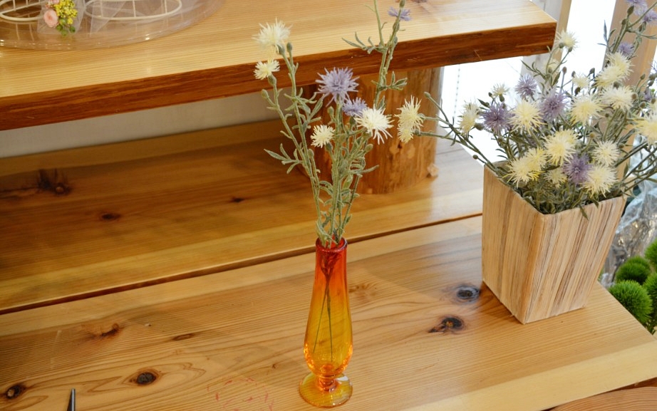 和雑貨 四季彩堂 オンラインショップ / 琉球ガラス 台付一輪挿し