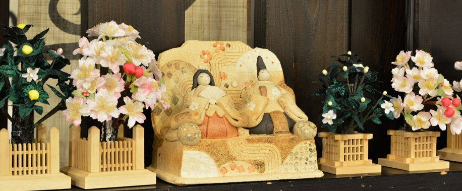 和雑貨 四季彩堂 オンラインショップ / 雛陶人形 舞台びな