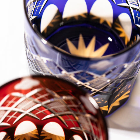 江戸切子 - 四ツ葉に矢来魚子紋 オールドグラス（琥珀ルリ） -【公式