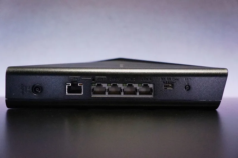 NEC Aterm WX3600HP WiFiルーターのレビュー！8ストリームでWi-Fi6対応