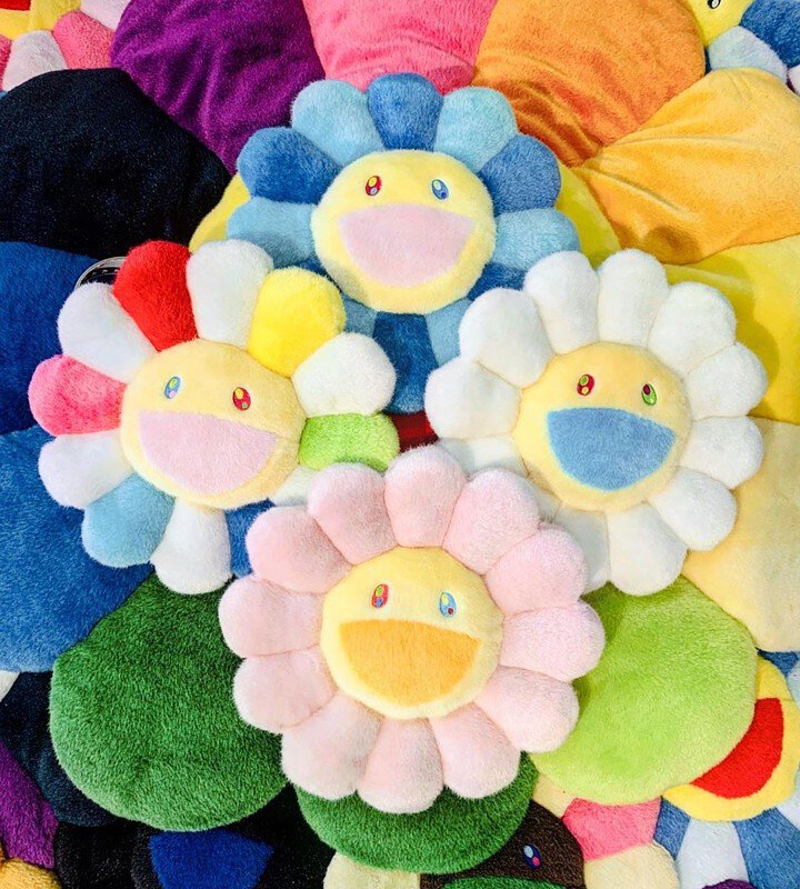 村上隆 お花 クッション レインボーxブラック 30cm : Kaikai Kiki